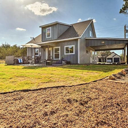 Granbury Home With Hot Tub And Furnished Patio! Eksteriør bilde