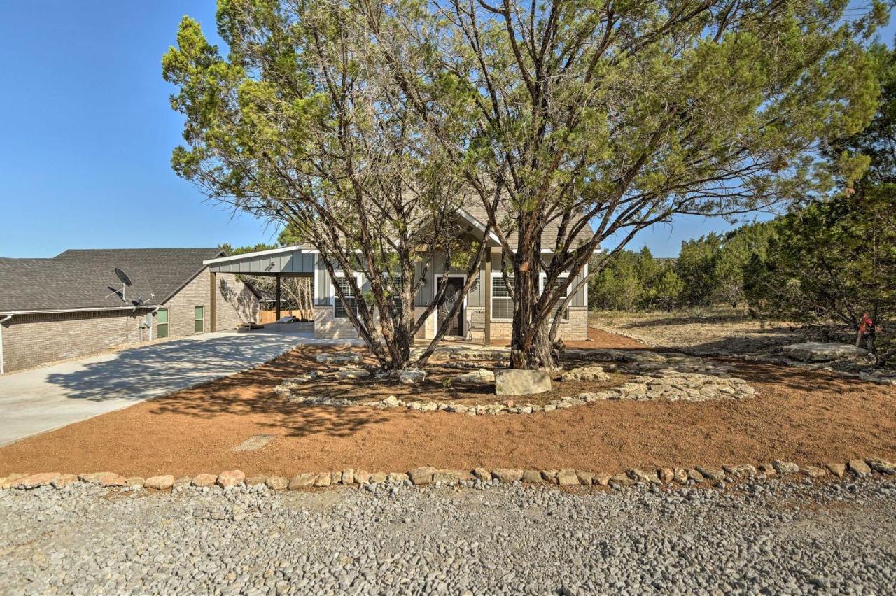 Granbury Home With Hot Tub And Furnished Patio! Eksteriør bilde