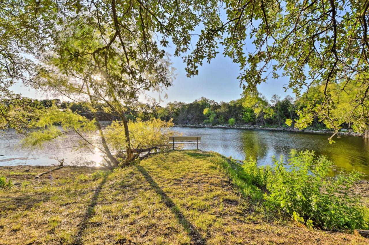 Granbury Home With Hot Tub And Furnished Patio! Eksteriør bilde