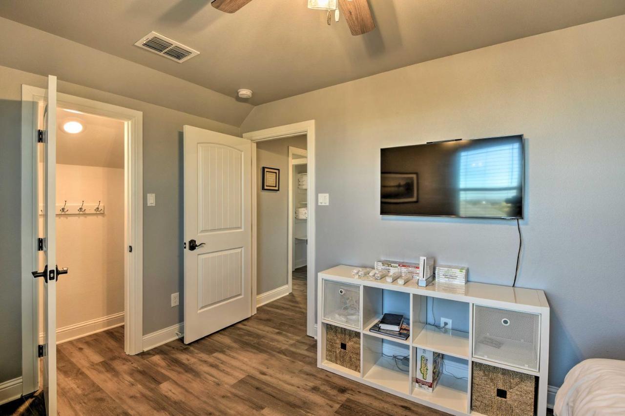 Granbury Home With Hot Tub And Furnished Patio! Eksteriør bilde